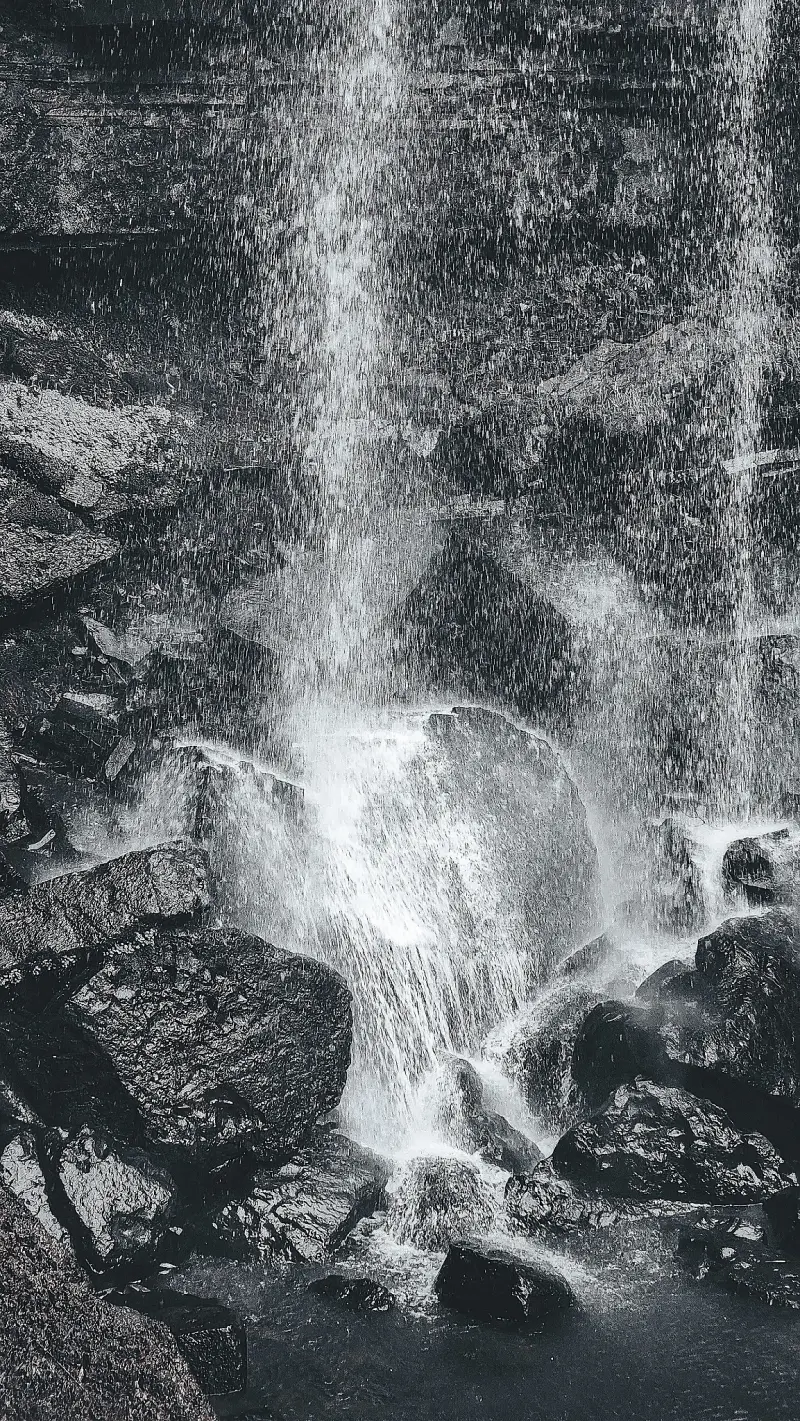 waterfall bw